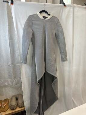 CQ by CQ Gray and White Honeycomb Mesh High-Low Full Zip Cardigan Duster